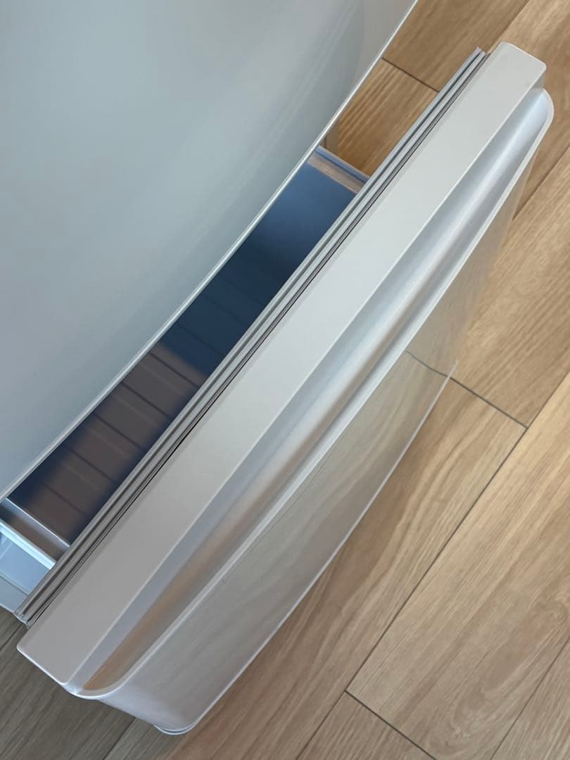 三菱冷凍冷蔵庫　２ドア　単身用　美品