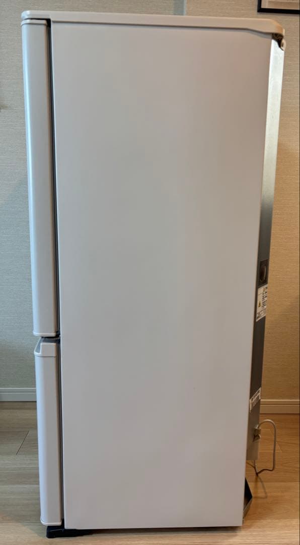 三菱冷凍冷蔵庫　２ドア　単身用　美品