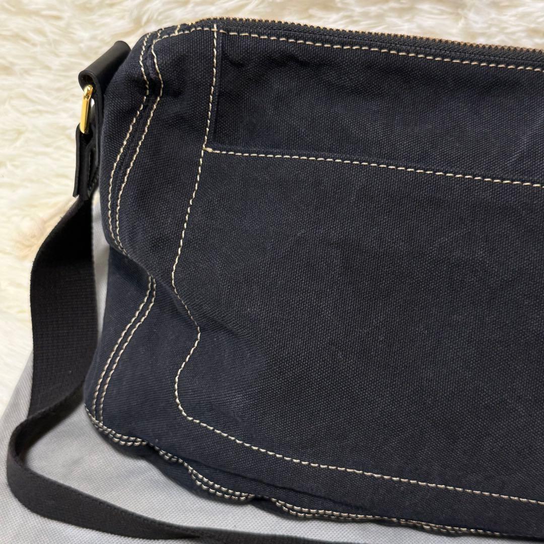 ヴィヴィアンウエストウッド ショルダーバッグ オーブ金具 保存袋 タグ付