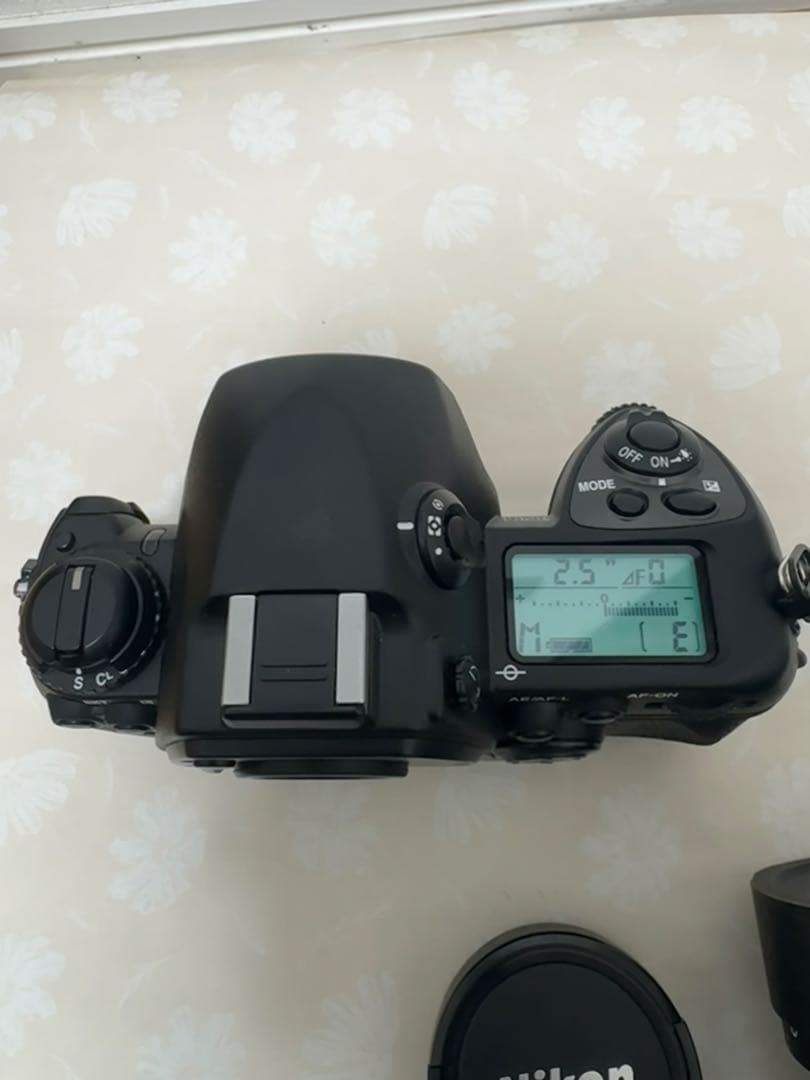 ニコンNikon F6 レンズ2個(動作確認)