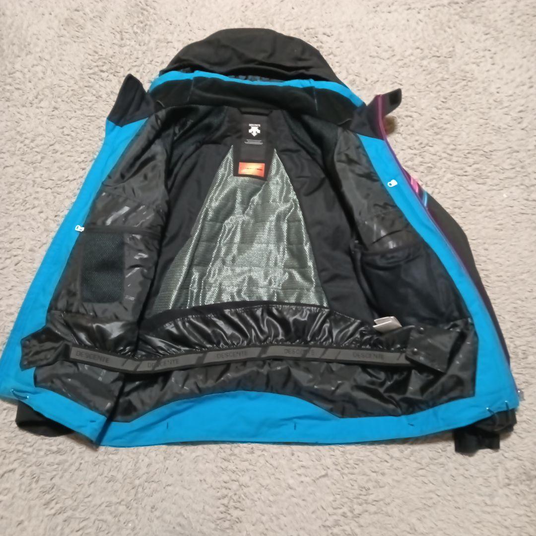 DESCENTE HEATNAVI スキーウェア 上下セット　Lサイズ