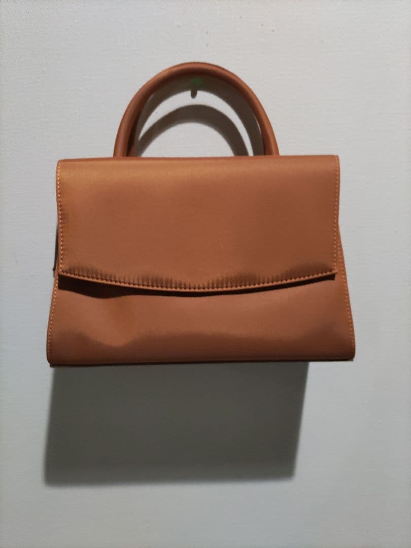 【ear PAPILLONNER】きれいめ撥水トートバッグS　オレンジ