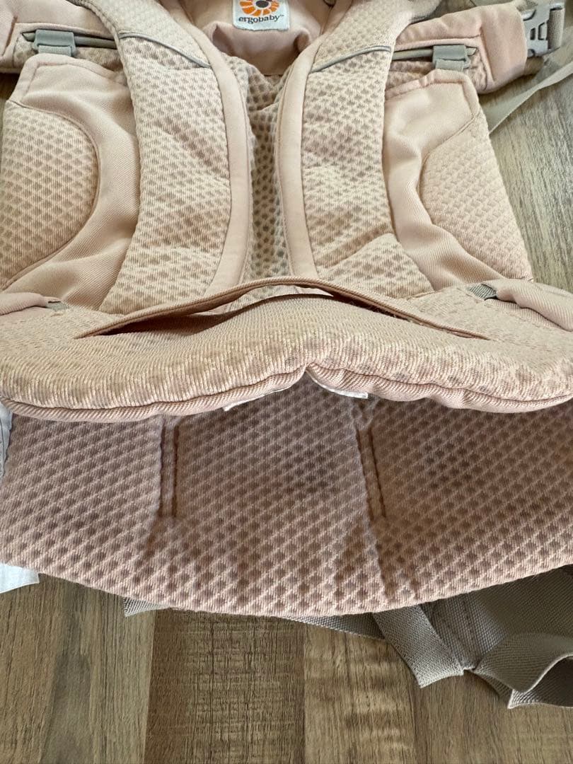 値下げ ergobaby エルゴベビー オムニブリーズ 抱っこ紐 メッシュ
