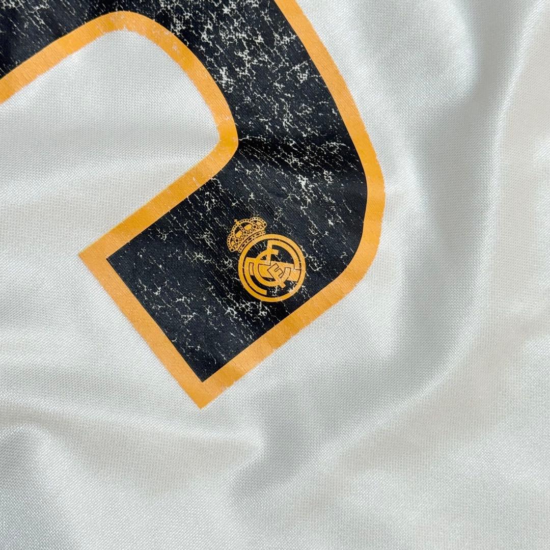 04/05 adidas レアルマドリード ジダン　サッカーユニフォーム　ロゴ