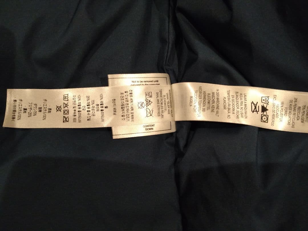 あいう様patagonia フード付きダウンジャケット S バーガンディ色