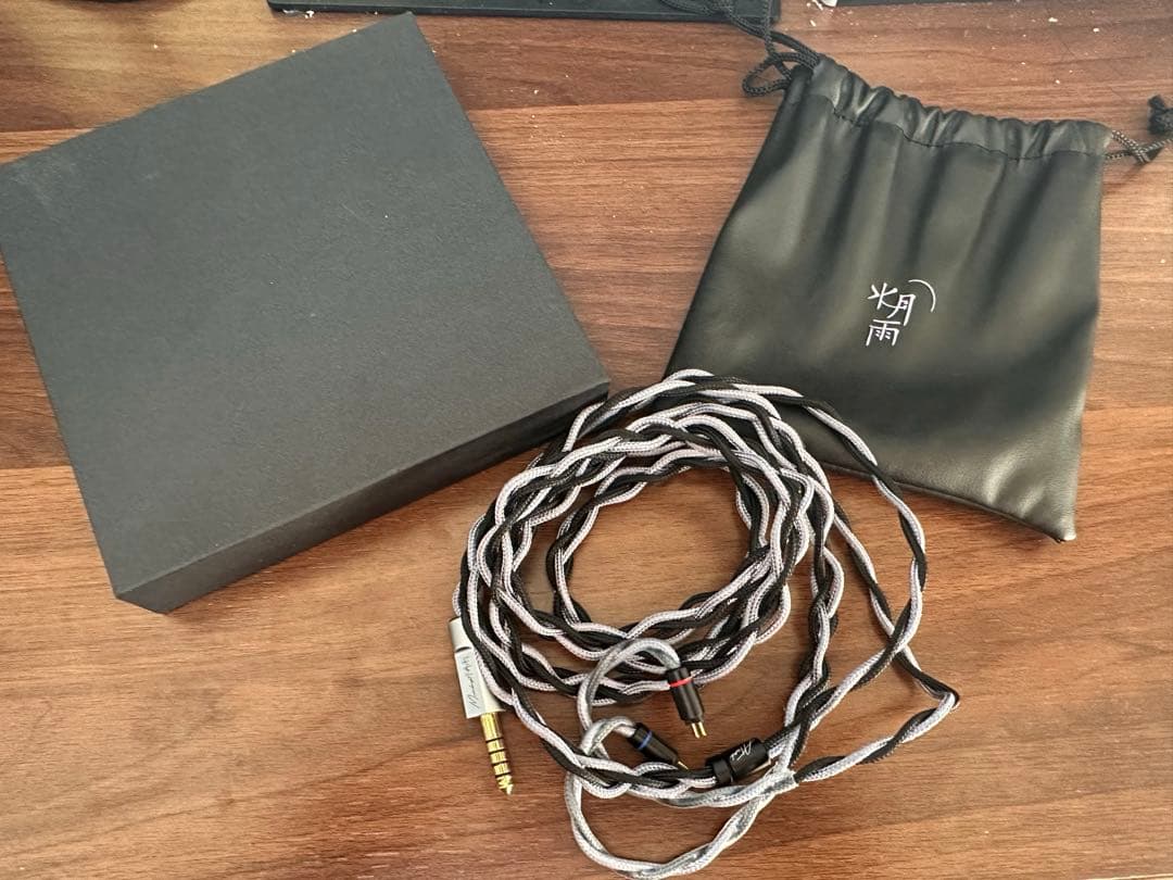 「ATAMI ケーブル付き」水月雨 MOONDROP 流星 Meteor