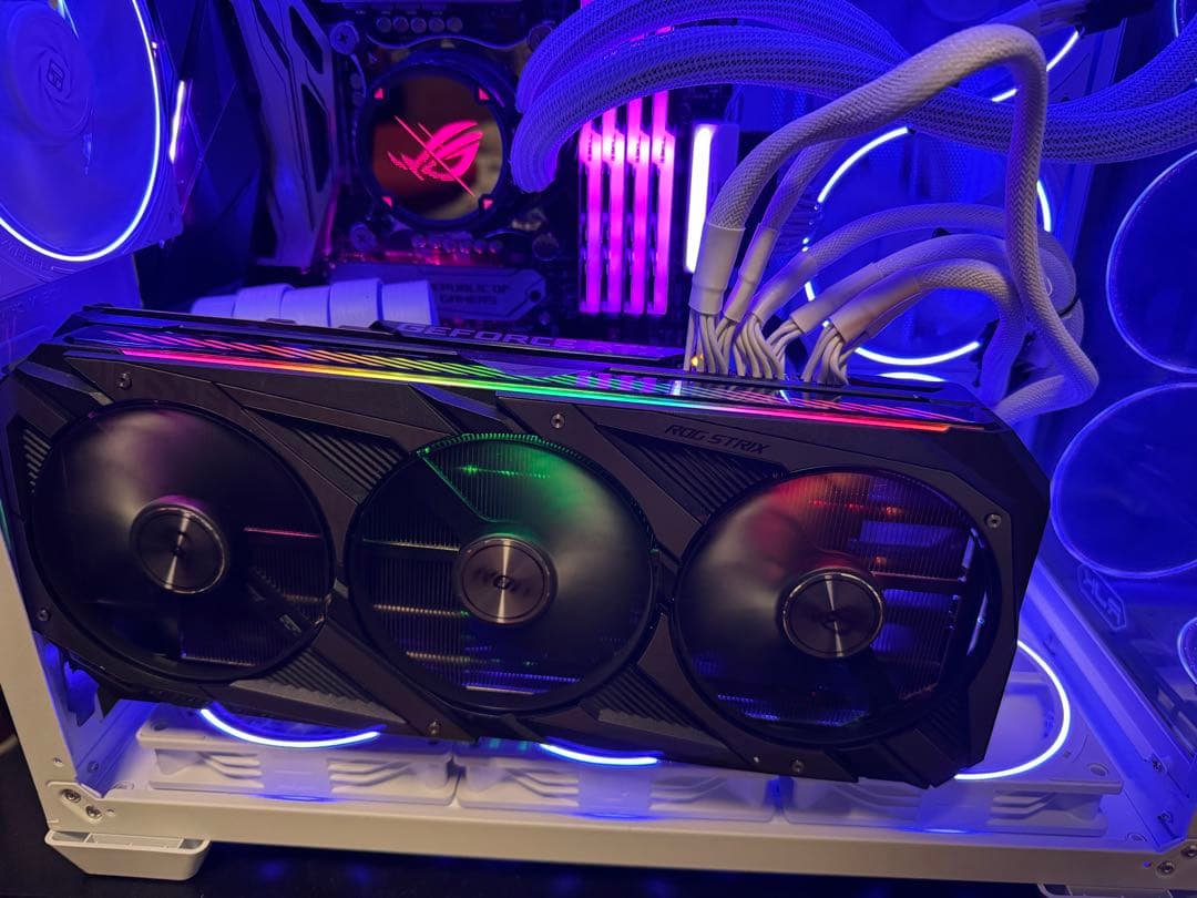 グラフィックボード・グラボ・ビデオカード ASUS GeForce RTX 3080 Ti ROG STRIX
