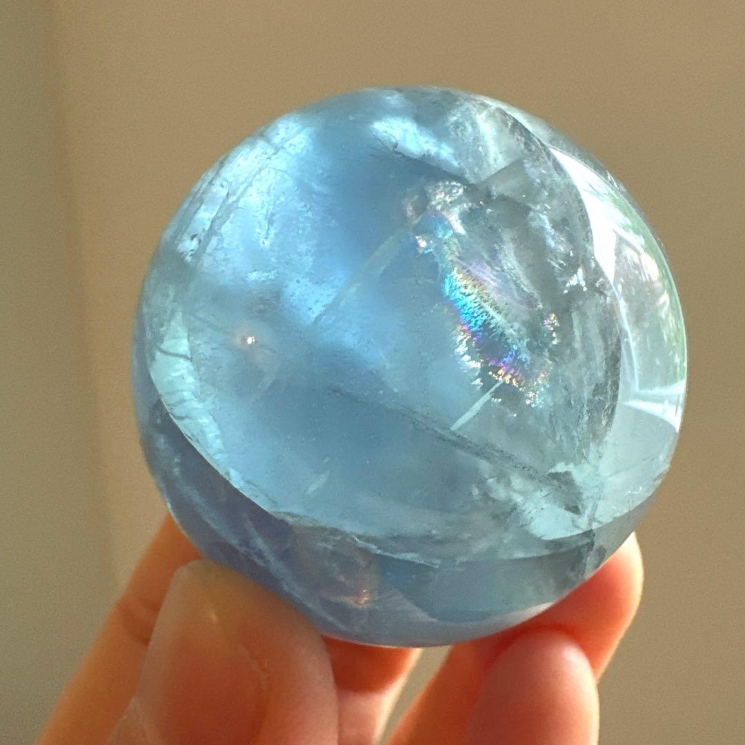 ブルーフローライト　スフィア　4.2㎝　スカイブルー　レア　虹　フローライト