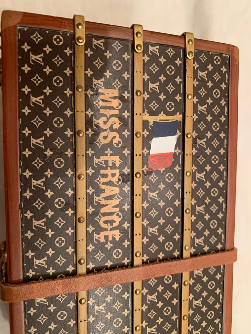 ルイ・ヴィトンノベルティ トランクミスフランス M99729 オブジェインテリア