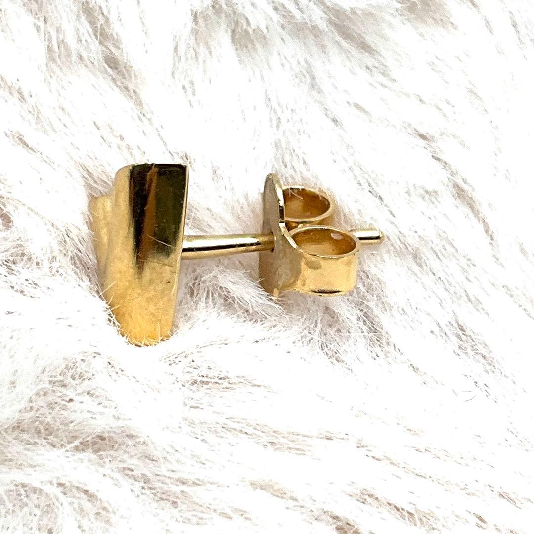 ヴィトン LOUIS VUITTON エセンシャル V ピアス 片耳