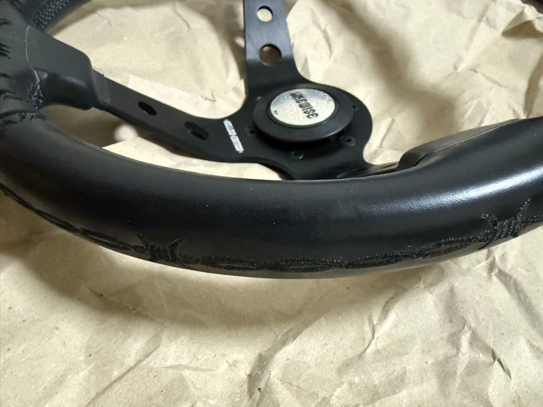 【らる】LIKEWISE HELLBOI Edition ステアリング