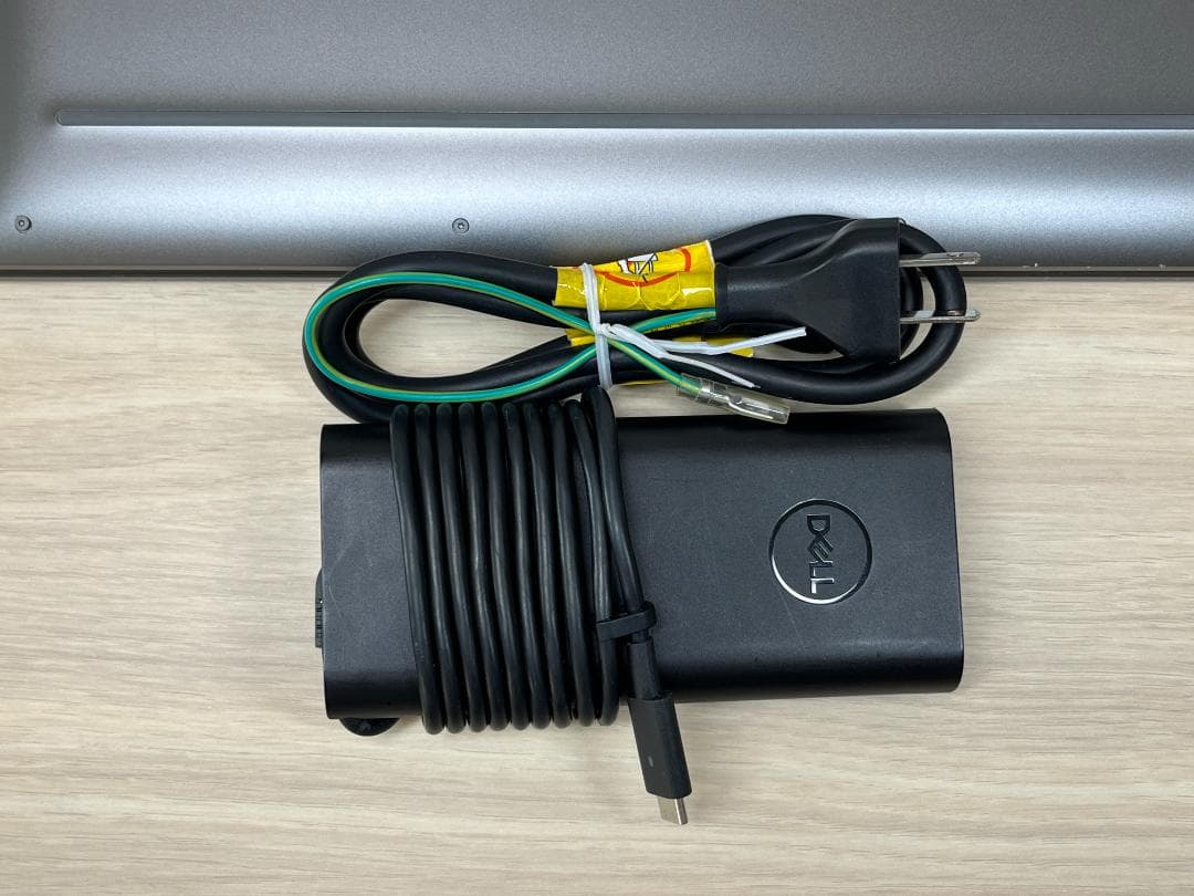 タッチ液晶 15.6型 UHD+ DELL 5550 32GB 1TB 良品