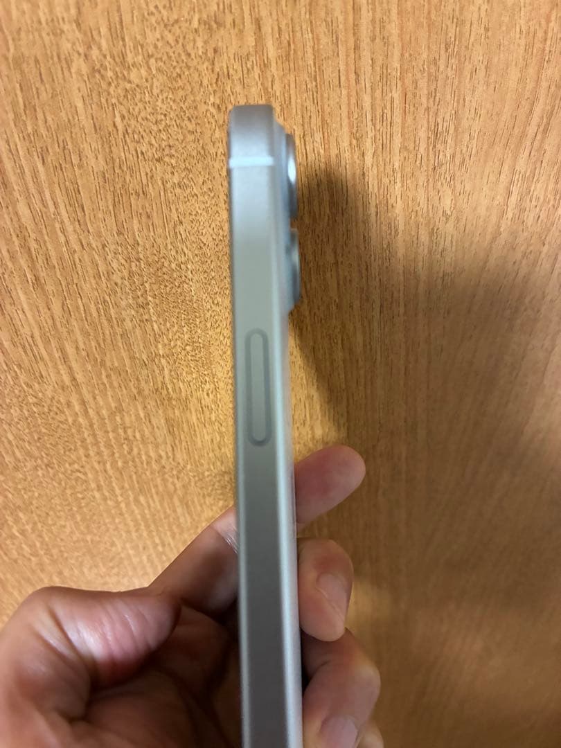 【使用期間8ヶ月】iPhone 15 バッテリー容量98% ブルー128GB