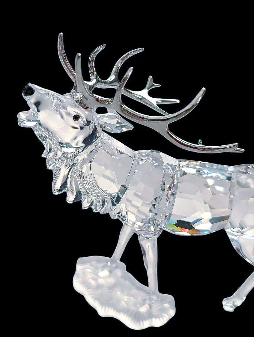 スワロフスキークリスタル　雄鹿 専用ケース付き
