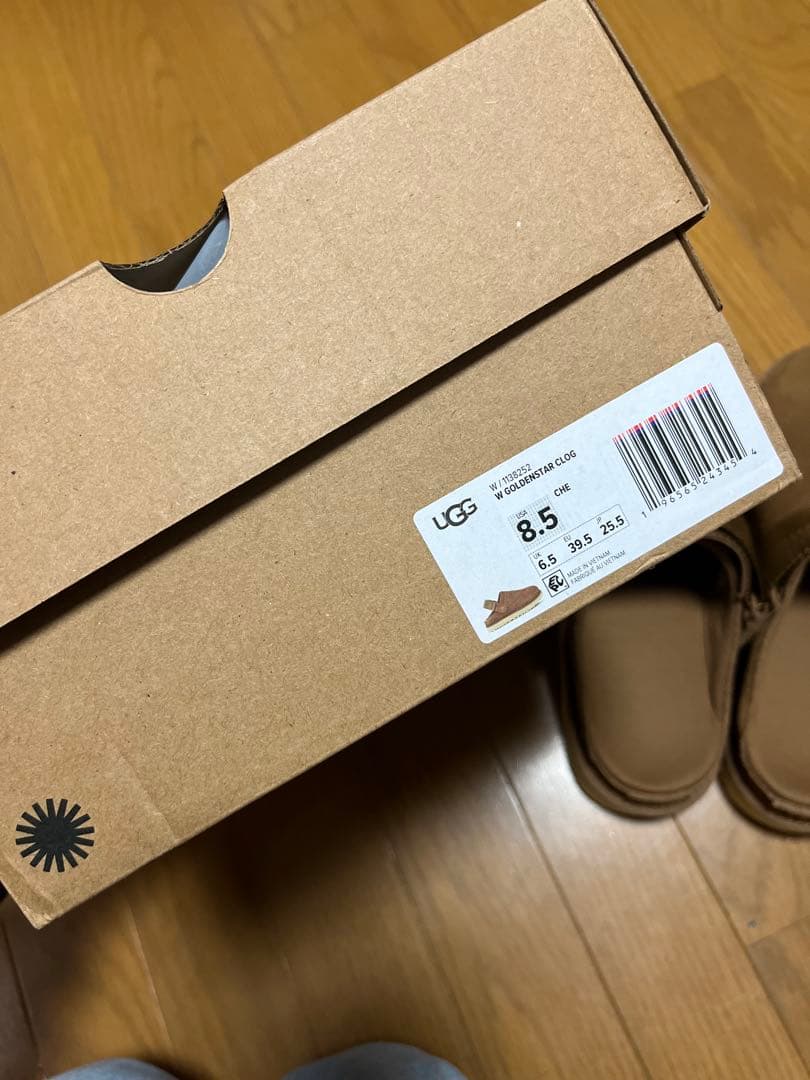 正規品　UGG アグ ゴールデンスター　クロッグ　レディース