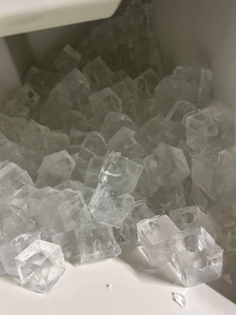 ダイワ【製氷機】DRI-25LME1