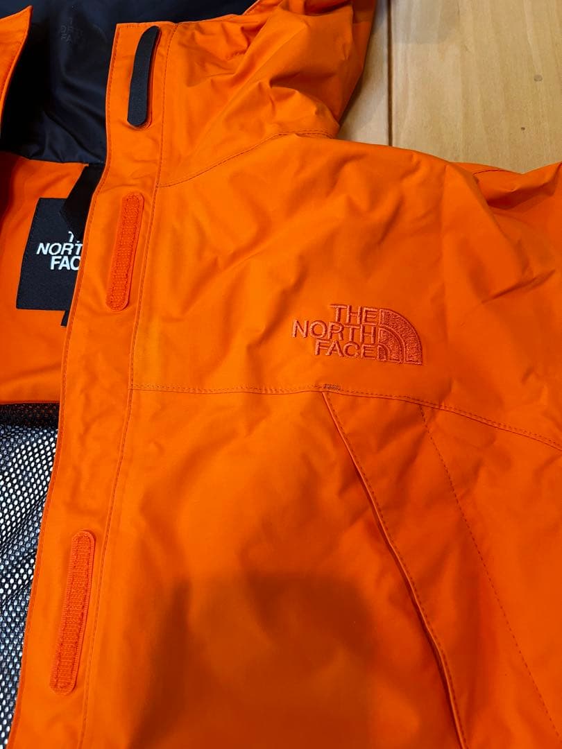 ノースフェイス スキーウェア