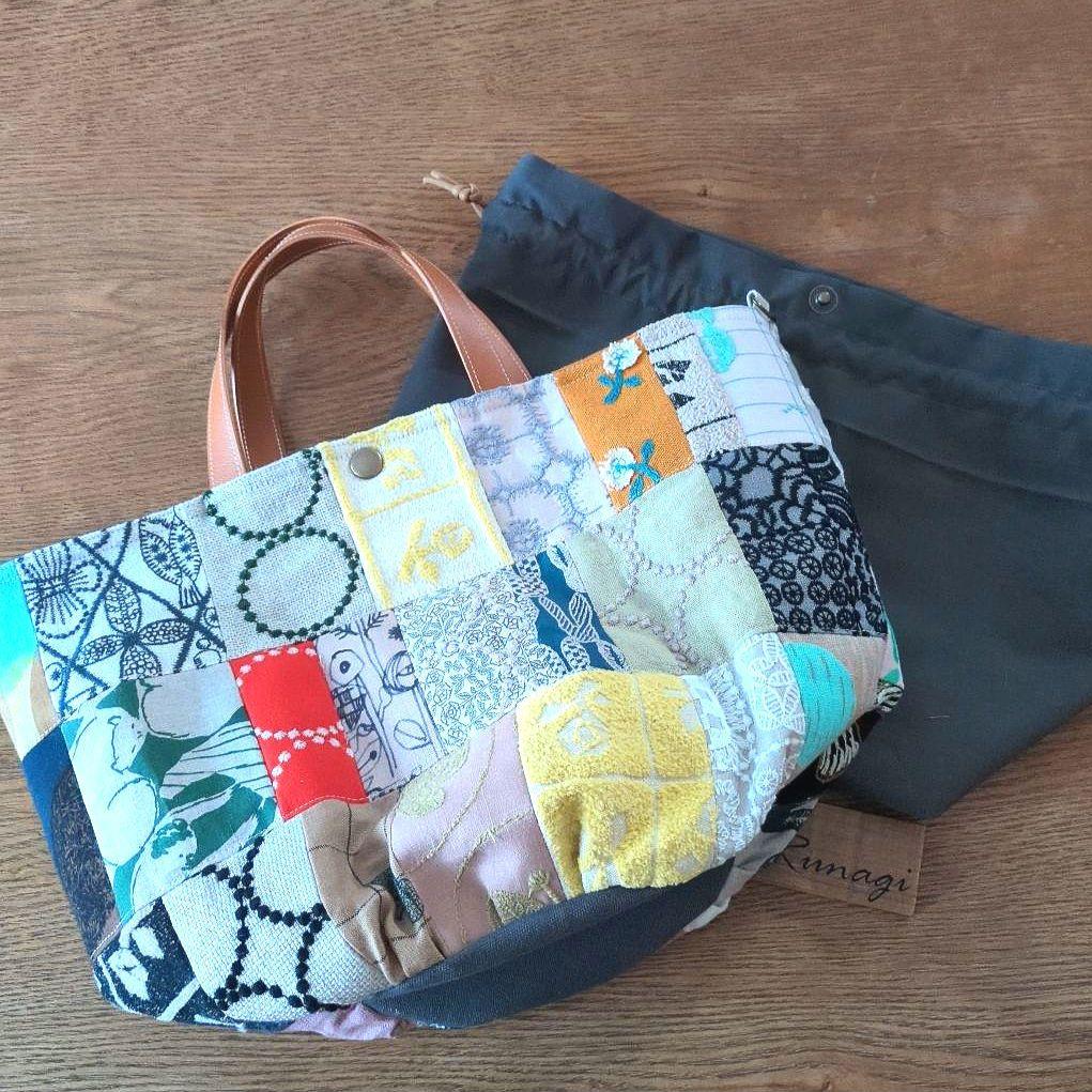 モザイクパッチの巾着付きバケツバッグ＊ミナペルホネン