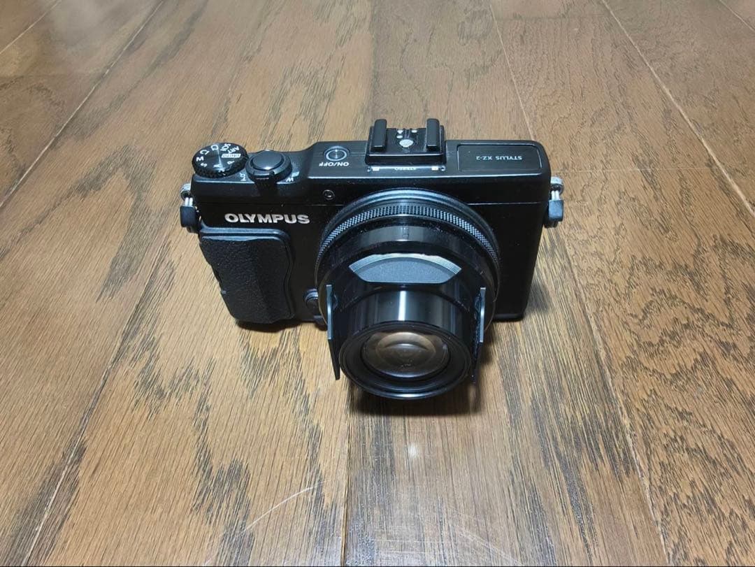 OLYMPUS オリンパス STYLUS XZ-2