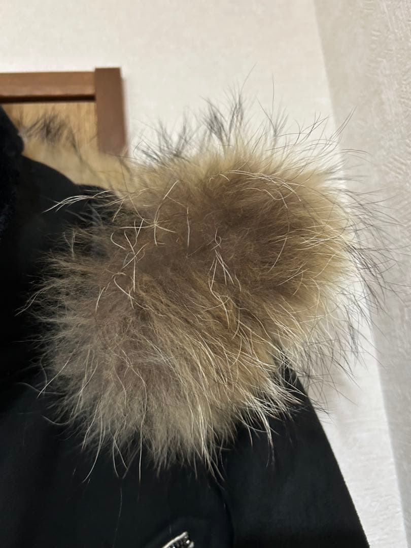 雅結 スエード調ブラックコート★和柄 特大　シルバー　フードファ付き