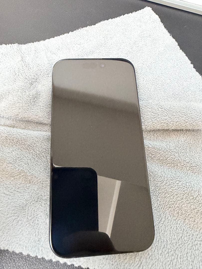 Apple iPhone 15 Pro Blue Titanium USA 無音