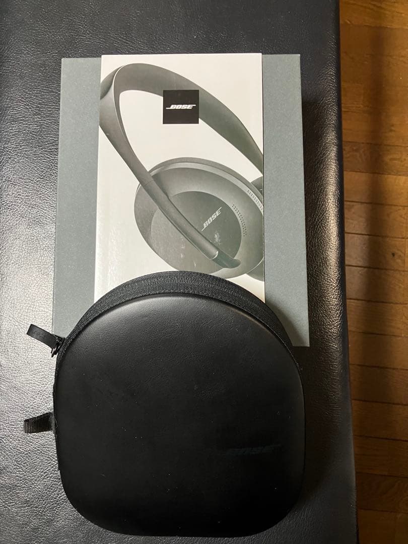 ☆美品☆Bose ワイヤレスヘッドホン ブラック　NC700 本当に静か