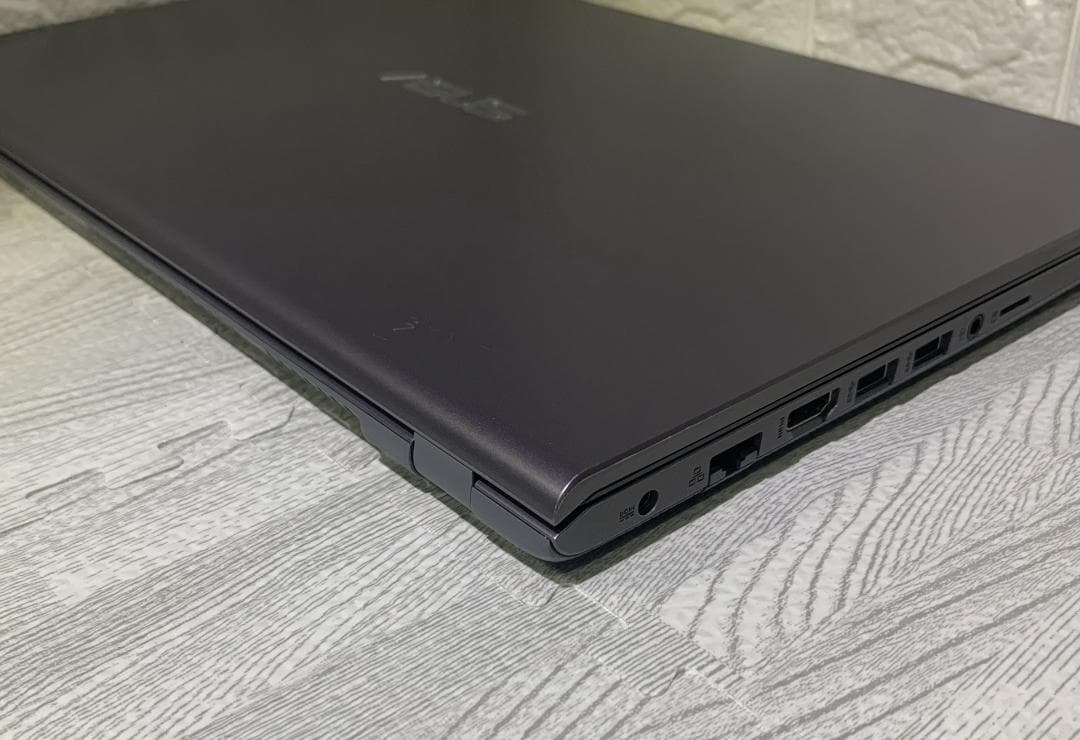 ASUS 第10世代 Core i7 NVMe搭載 15.6型 高性能