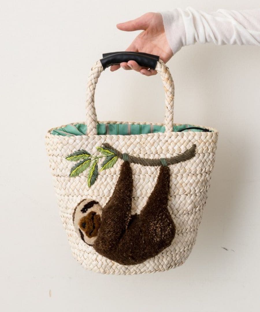 【ほのまま様】イアパピヨネ ナマケモノ カゴバッグ 美品