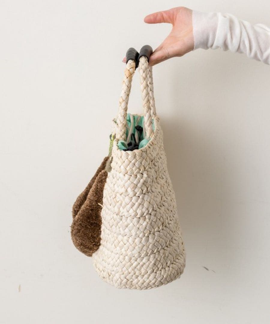 【ほのまま様】イアパピヨネ ナマケモノ カゴバッグ 美品