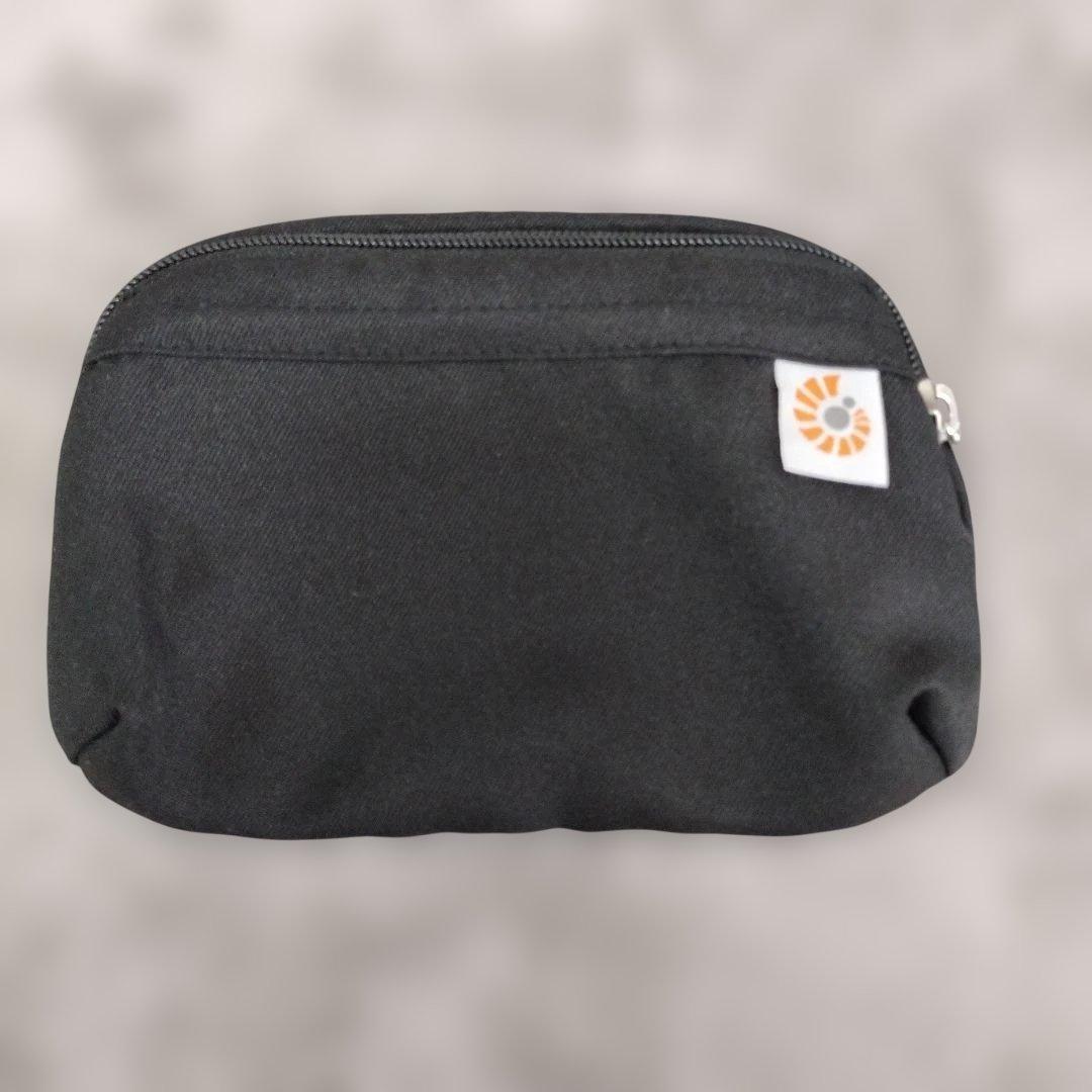 エルゴベビー　オムニブリーズ 抱っこ紐　ペイントブラック　よだれカバーおまけ付き