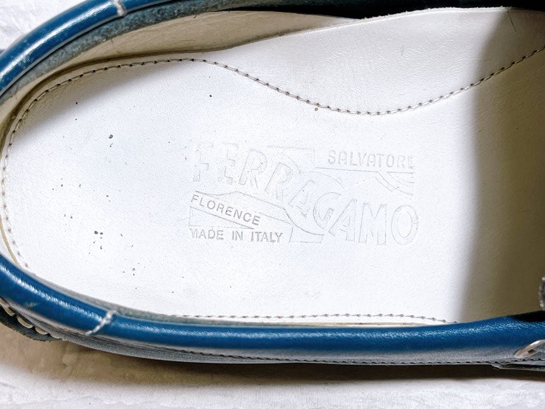 【美品】サルヴァトーレフェラガモ 高級 デッキシューズ US8.5EE