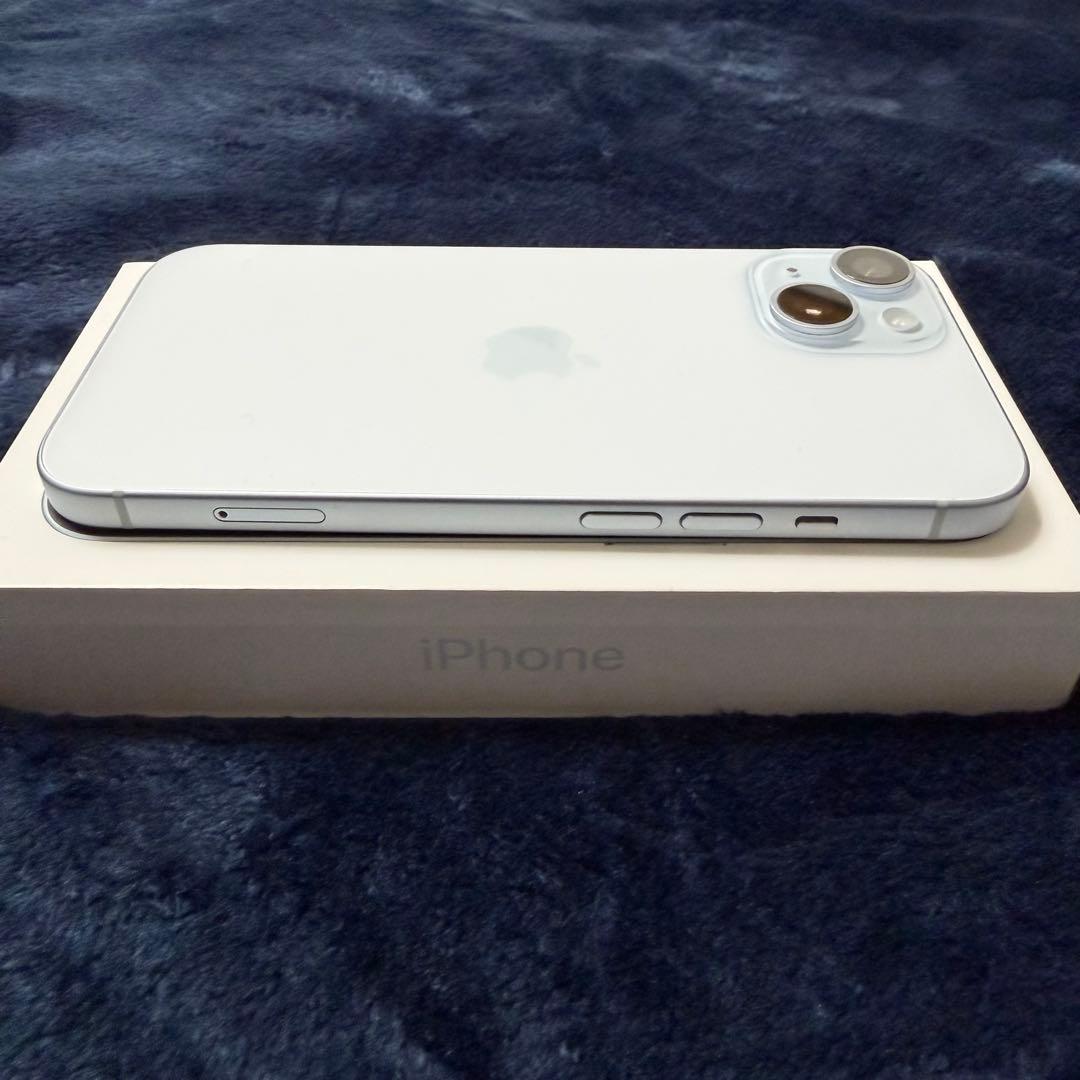 「極美品」　iPhone15 SIMフリー