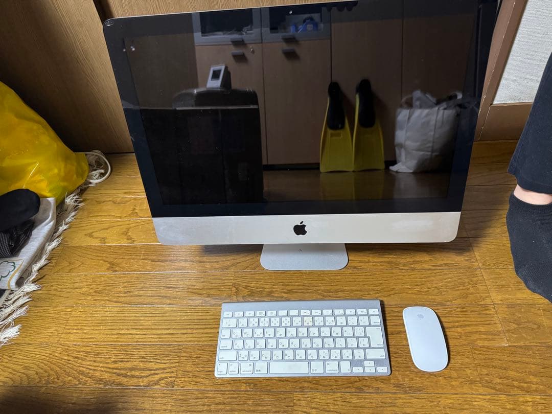 Apple iMac 本体 シルバー (21.5インチ, Late 2009)