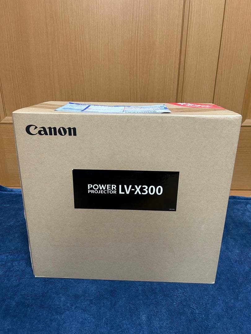 【新品未開封】即使用可能 Canon プロジェクター