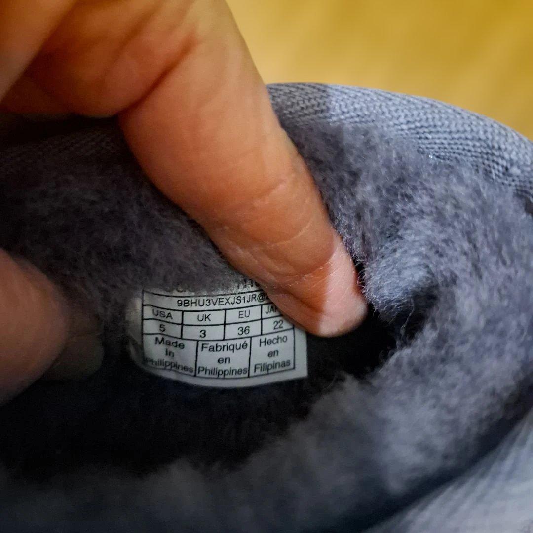 新品 UGG アグ クラシック ウルトラミニ (グレー)