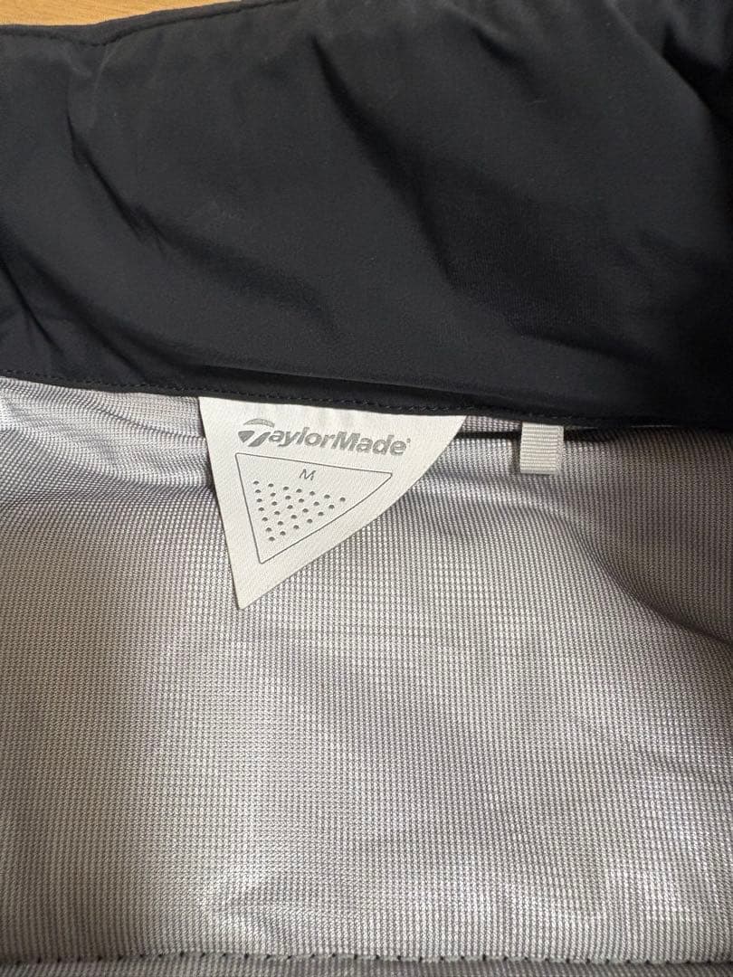 テーラーメイド メンズ中綿ジャケット Mサイズ BK