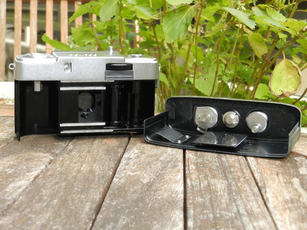 美品　OLYMPUS PEN EES　ハーフ　フィルムカメラ　即撮影可