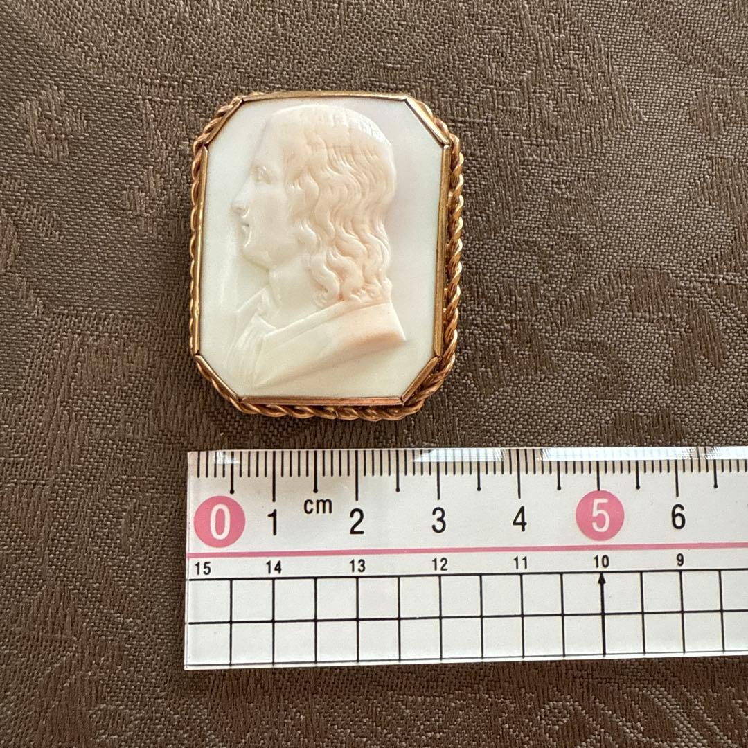 【アンティーク】9金刻印 シェルカメオブローチ英国製、逸品！ 最終価格、匿名発送