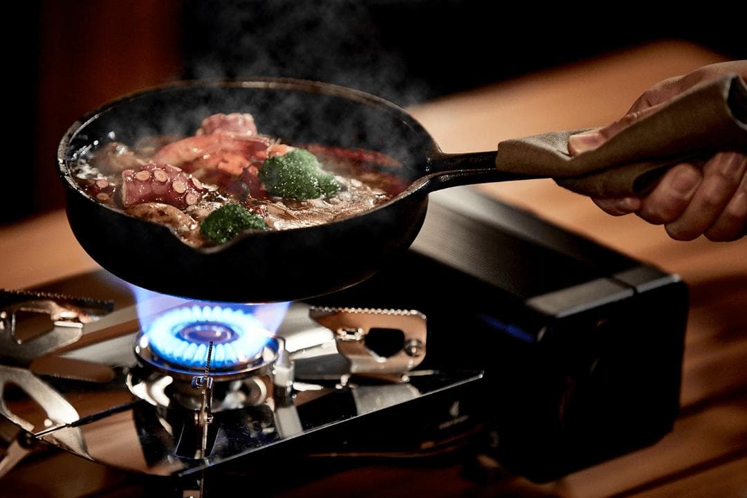 FORE WINDS フォールディング・キャンプ・ストーブ (シルバー）ケース付