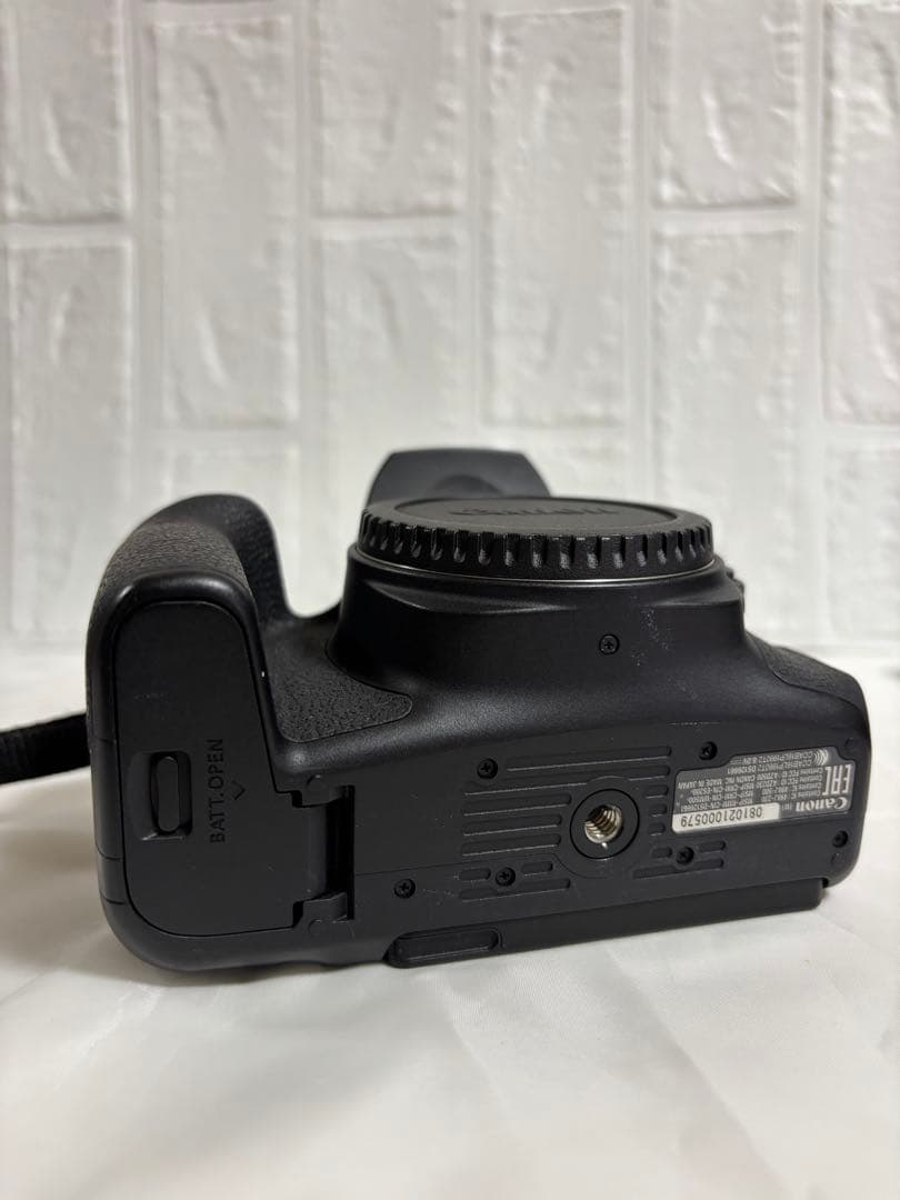 キャノンCanon EOS Kiss x9i ダブルズームキット　説明書・箱あり