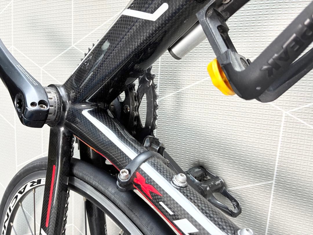 InterMax ロードバイク カーボンフレーム　黒/赤