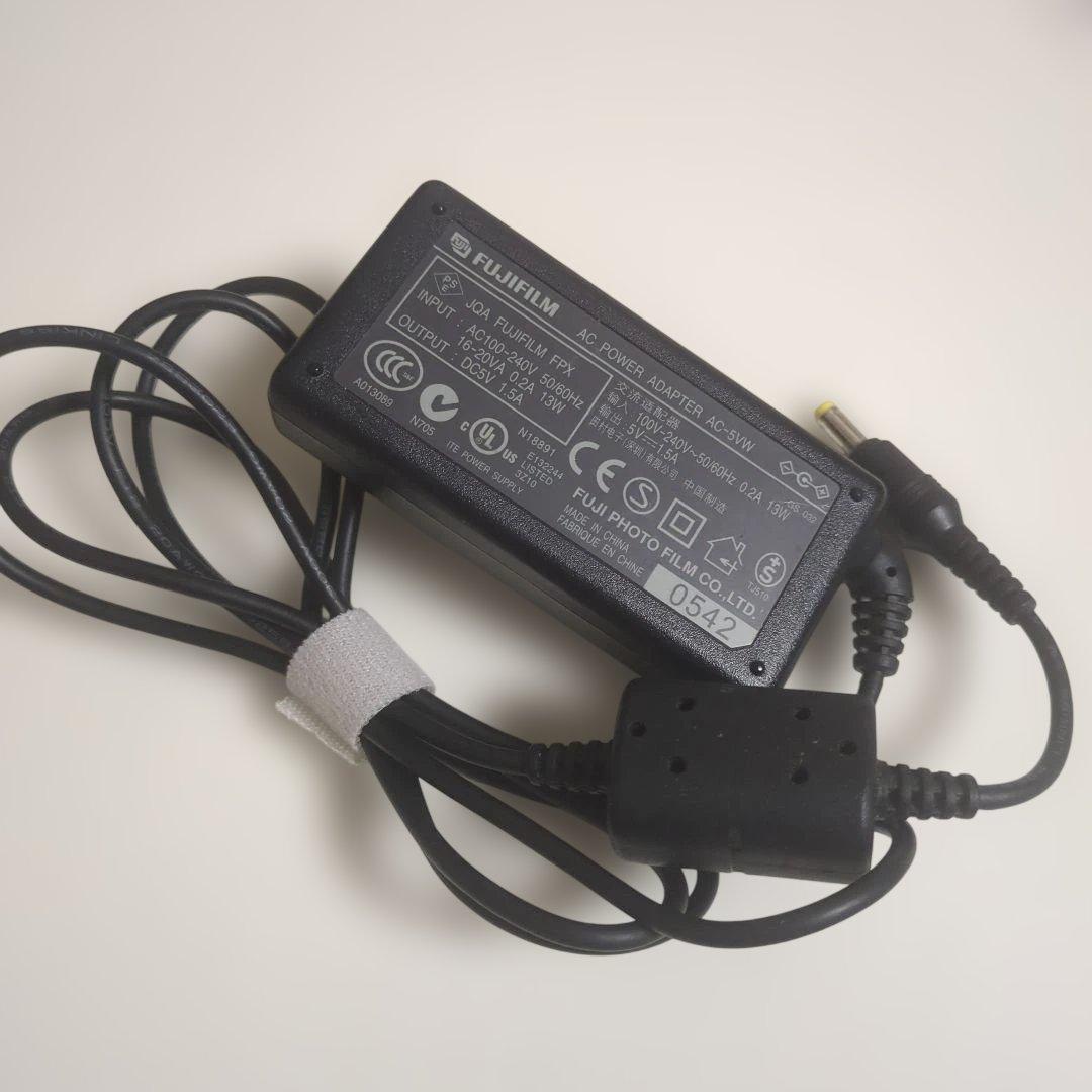 Fujifilm FinePix F11 デジタルカメラ