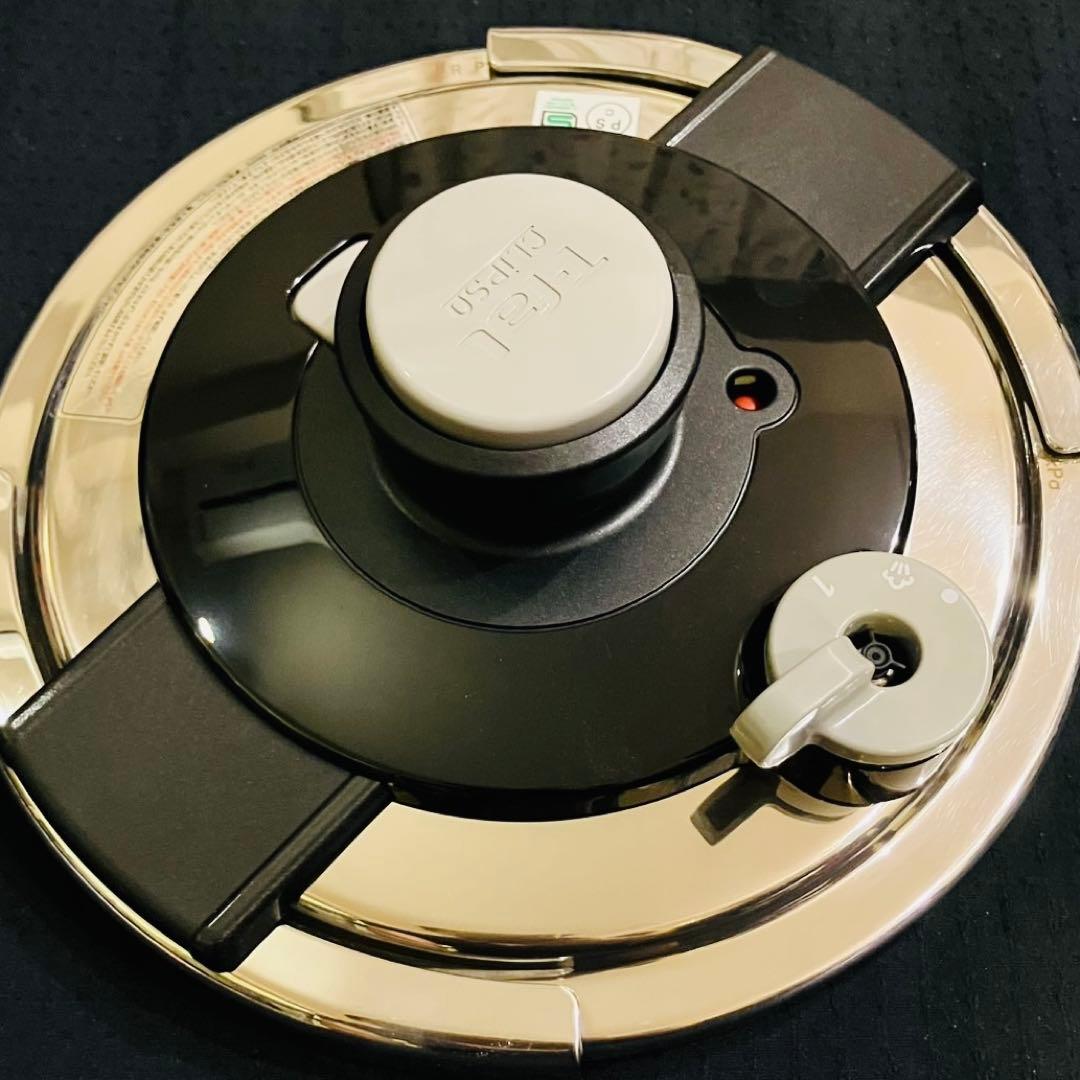 ティファール　Ｔ-falクリプソオアシス6L圧力鍋