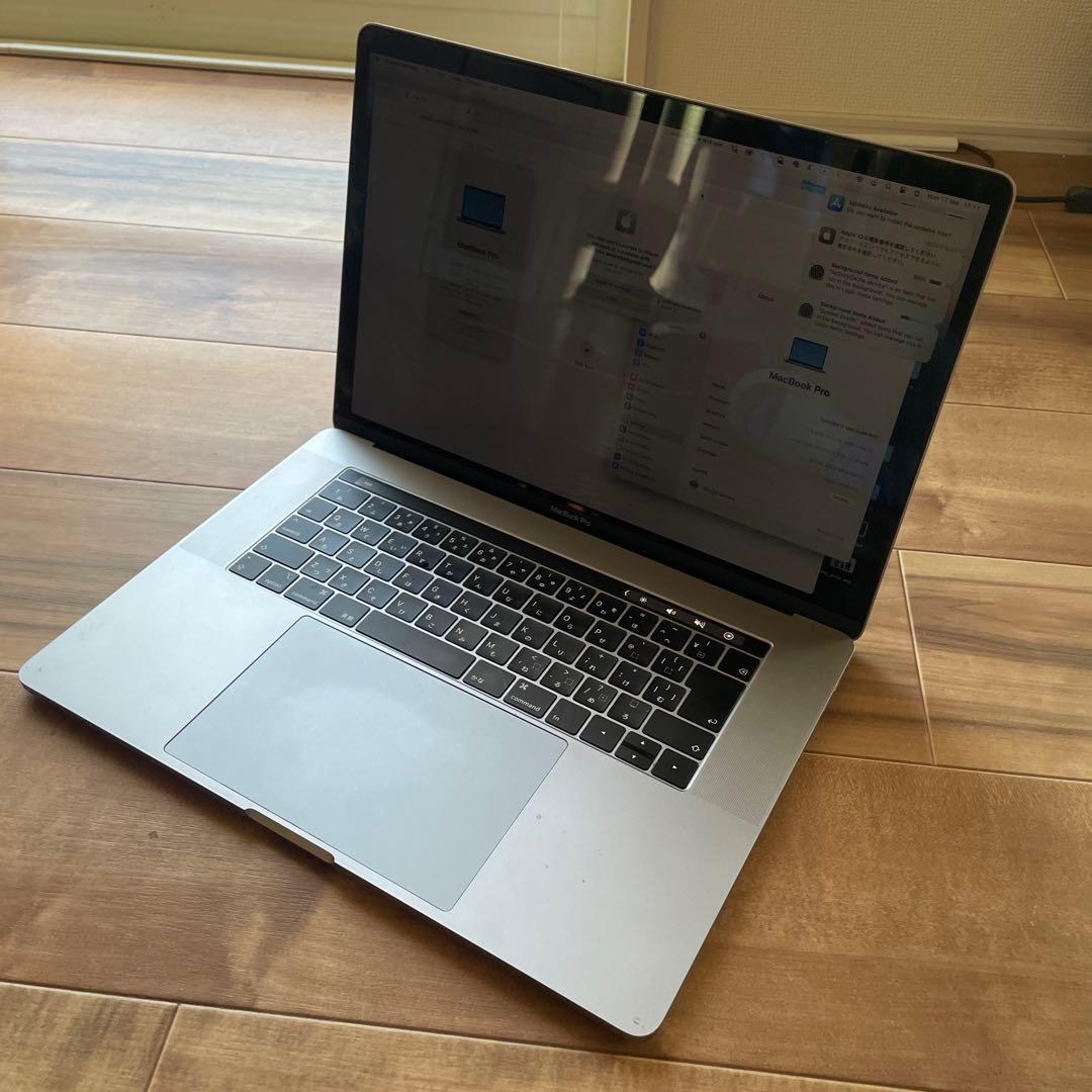 MacBook Pro 15インチ 2019シルバー 充電器付き