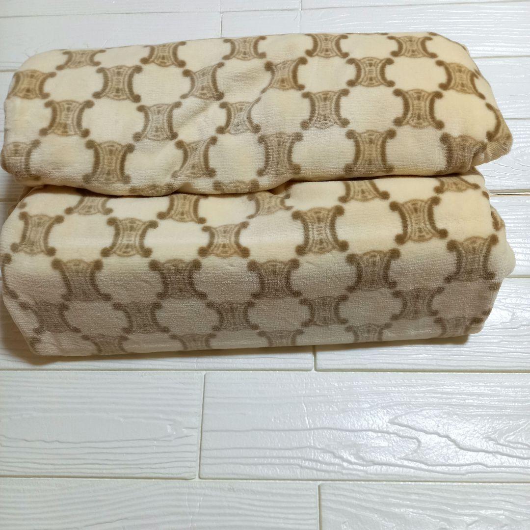 ✨新品 未使用✨CELINE セリーヌ 綿毛布 マカダム柄 クリーム色 シングル