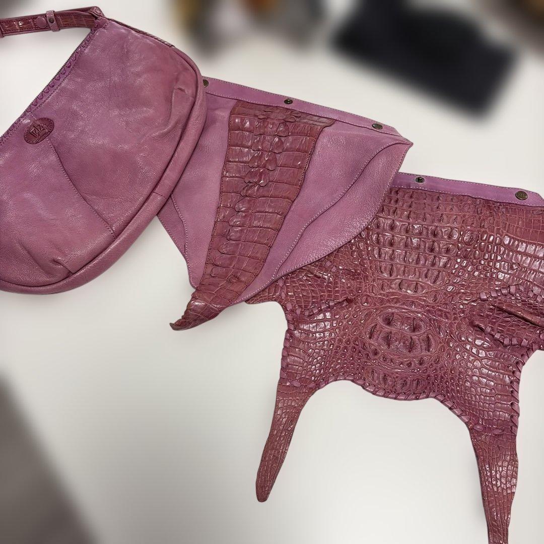 IBIZA　レザーショルダーバッグ　ワニ革被せ　美品！