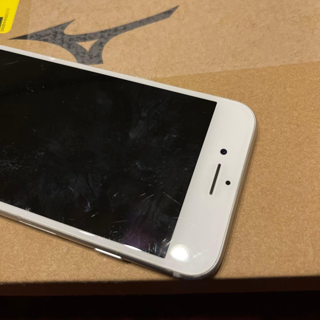 P*h様 【動作OK】iPhone8 256GB シルバー ジャンク品