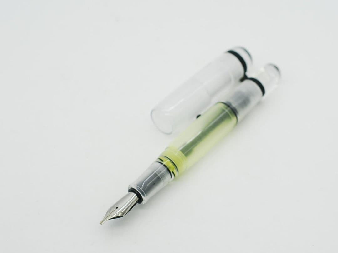 オーパスOPUS88 万年筆 CLEAR OMARスタブ1.5 クリアイエロー系