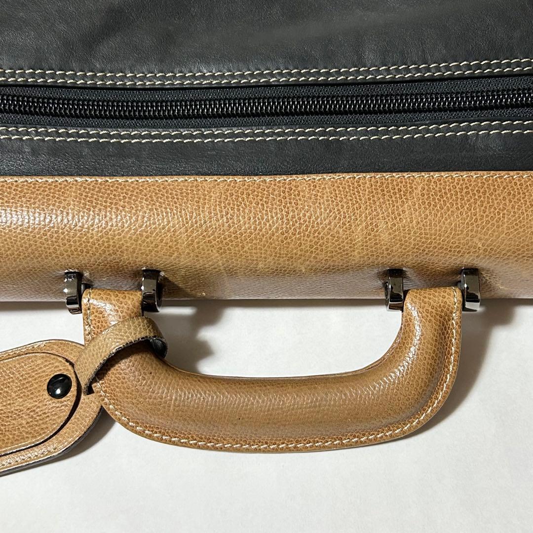 ロエベ メンズ アナグラム ロゴ型押しレザー ガーメントケース ビジネス