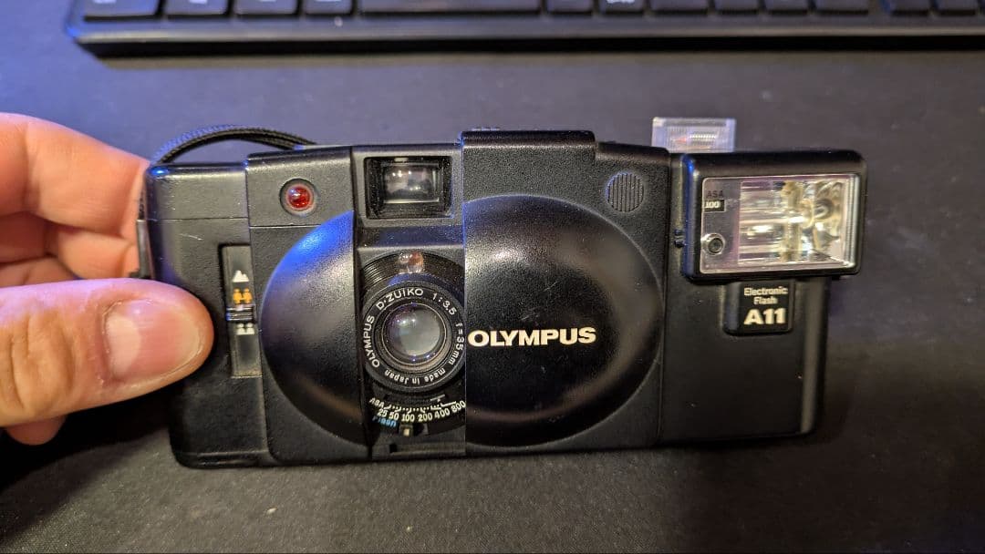 昭和56年のスナップシューター　OLYMPUS XA2 A11 フィルムカメラ